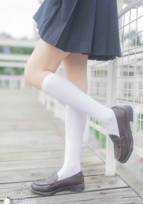 中字av日韩下载迅雷下载_720全集免费播放