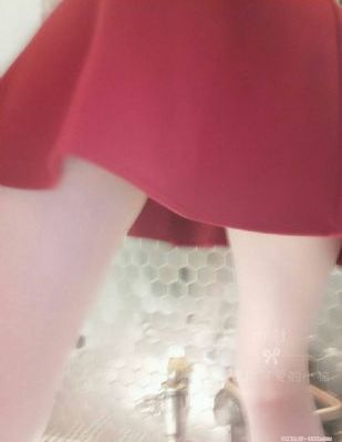 人妻半推半就放弃抵抗_DVD高清电影在线